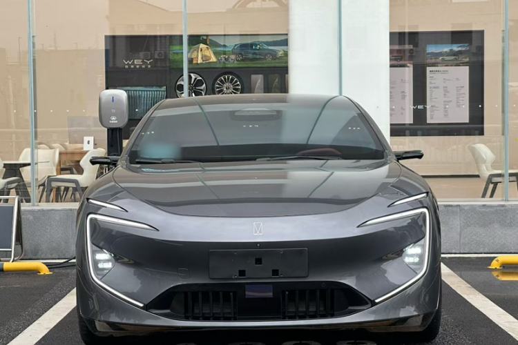 Used Avatr 12 2025 Updated Ultra All-Electric Four-Wheel Drive Exterior 8