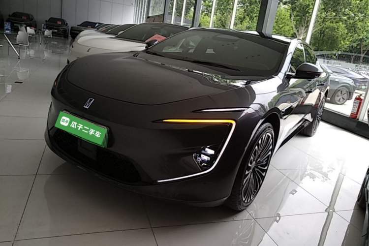 Used Avatr 12 2025 Ultra Extended-Range Edition Guazi used car, China used car export, Used car for sale, Used cars, Cheapest cars for sale