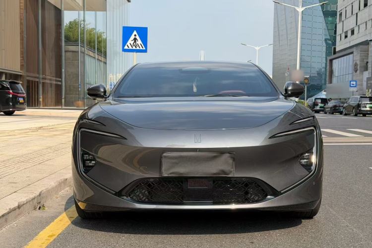Used Avatr 12 2025 Year Updated Ultra Extended-Range Version Front