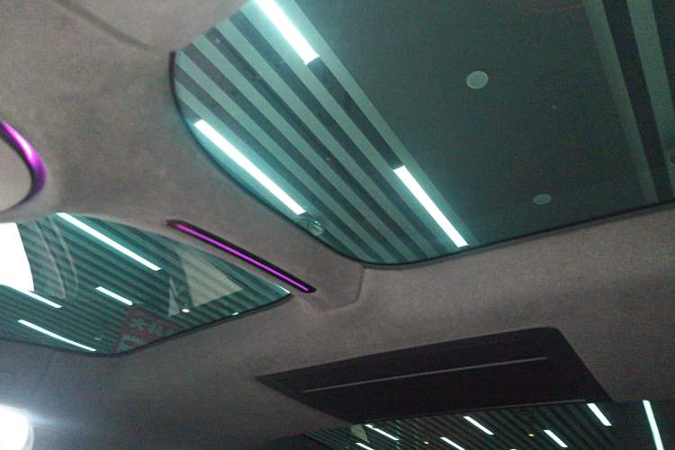 Used Avatr 12 2025 Year Updated Ultra Extended-Range Version Headliner