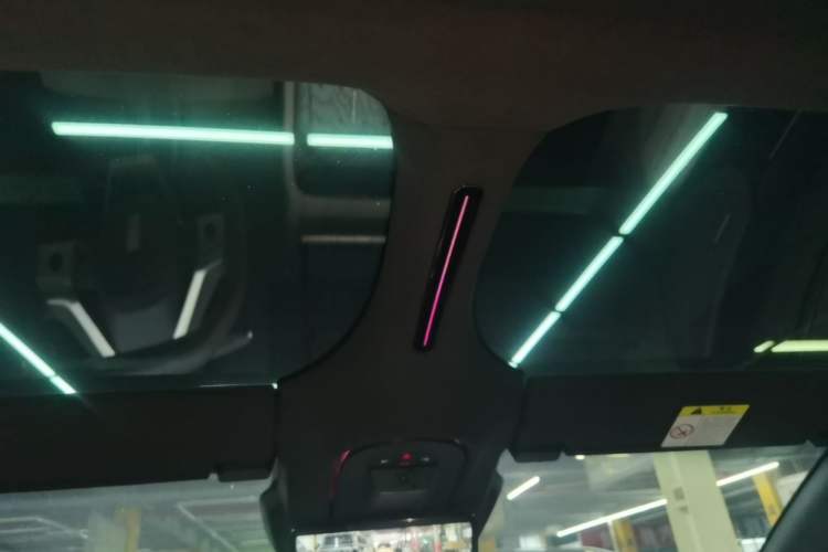 Used Avatr 12 2025 Ultra Extended-Range Edition Headliner