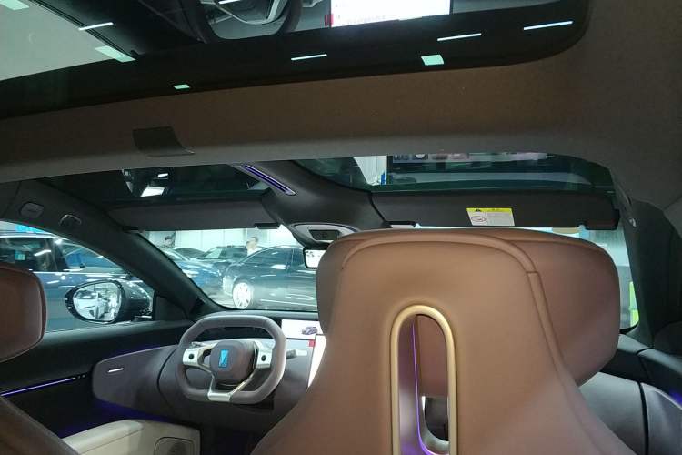 Used Avatr 12 2025 Max All-Electric Version Headliner