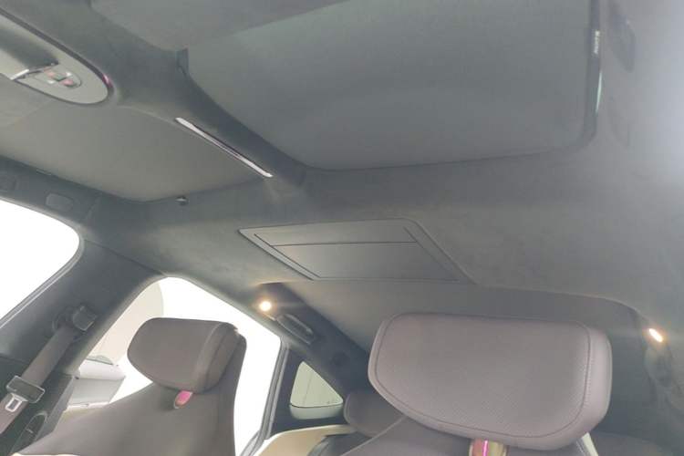 Used Avatr 12 2025 Ultra Extended-Range Edition Headliner