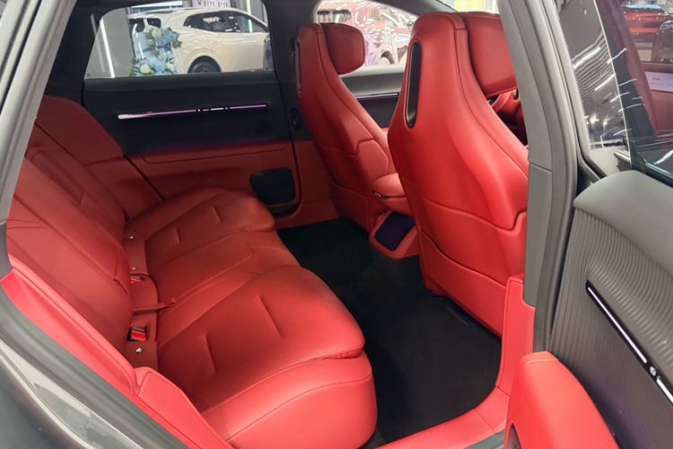 Used Avatr 12 2025 Year Updated Ultra Extended-Range Version Interior 2