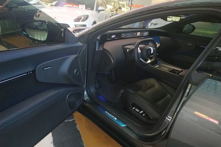 Used Avatr 12 2025 Ultra Extended-Range Edition Interior 3