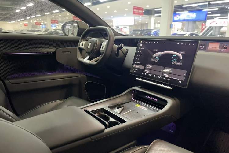 Used Avatr 12 2025 Ultra All-Electric Four-Wheel Drive Interior 4