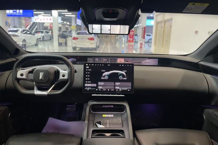 Used Avatr 12 2025 Ultra All-Electric Four-Wheel Drive Interior 5