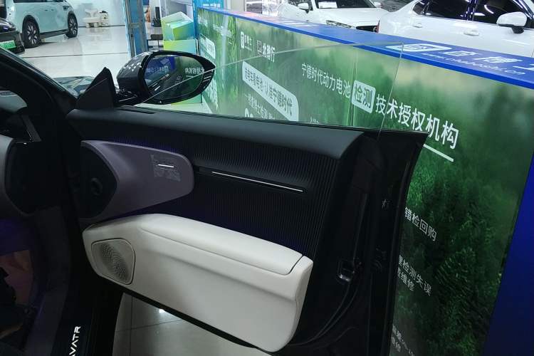 Used Avatr 12 2025 Max All-Electric Version Interior 5