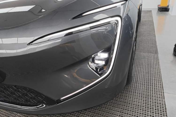 Used Avatr 12 2025 Ultra Extended-Range Edition Left Front Headlight