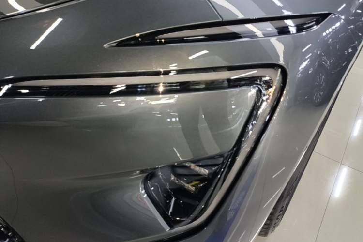 Used Avatr 12 2025 Ultra Extended-Range Edition Left Front Headlight
