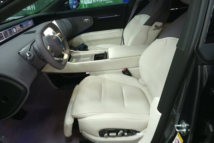 Used Avatr 12 2025 Max All-Electric Version Left Front Seat