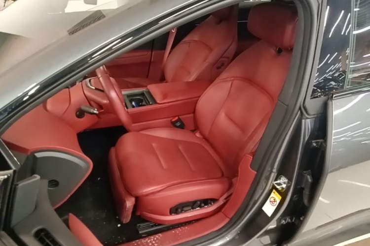 Used Avatr 12 2025 Year Updated Ultra Extended-Range Version Left Front Seat