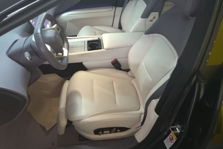 Used Avatr 12 2025 Ultra Extended-Range Edition Left Front Seat