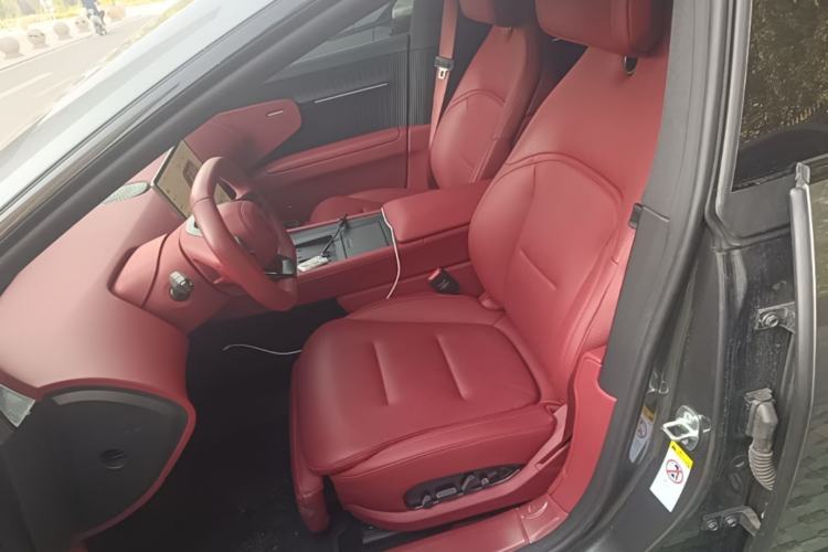 Used Avatr 12 2025 Year Updated Ultra Extended-Range Version Left Front Seat