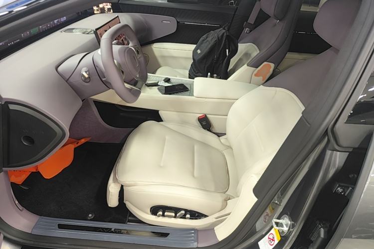 Used Avatr 12 2025 Ultra Extended-Range Edition Left Front Seat