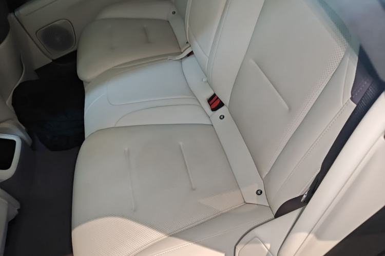 Used Avatr 12 2025 Ultra Extended-Range Edition Left Rear Seat