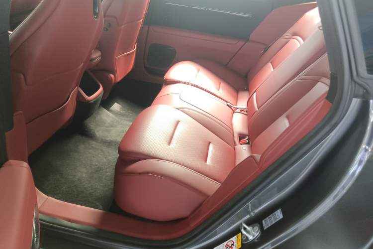 Used Avatr 12 2025 Year Updated Ultra Extended-Range Version Left Rear Seat