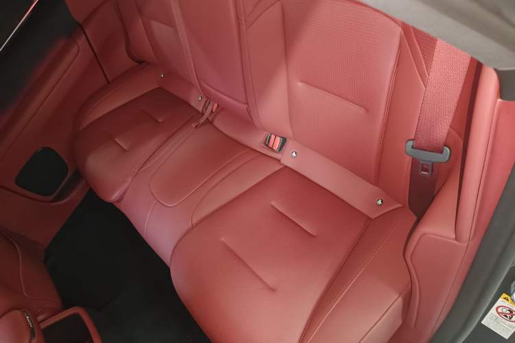 Used Avatr 12 2025 Year Updated Ultra Extended-Range Version Left Rear Seat
