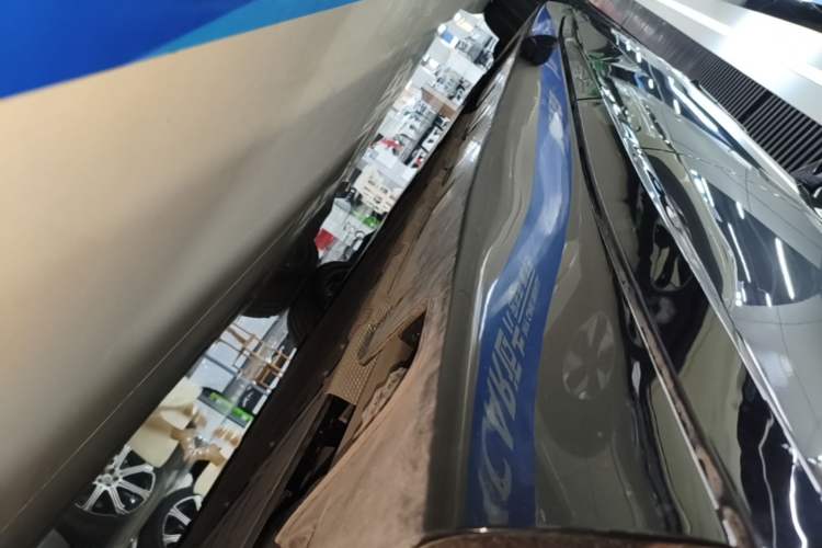 Used Avatr 12 2025 Year Updated Ultra Extended-Range Version Left Side Sill