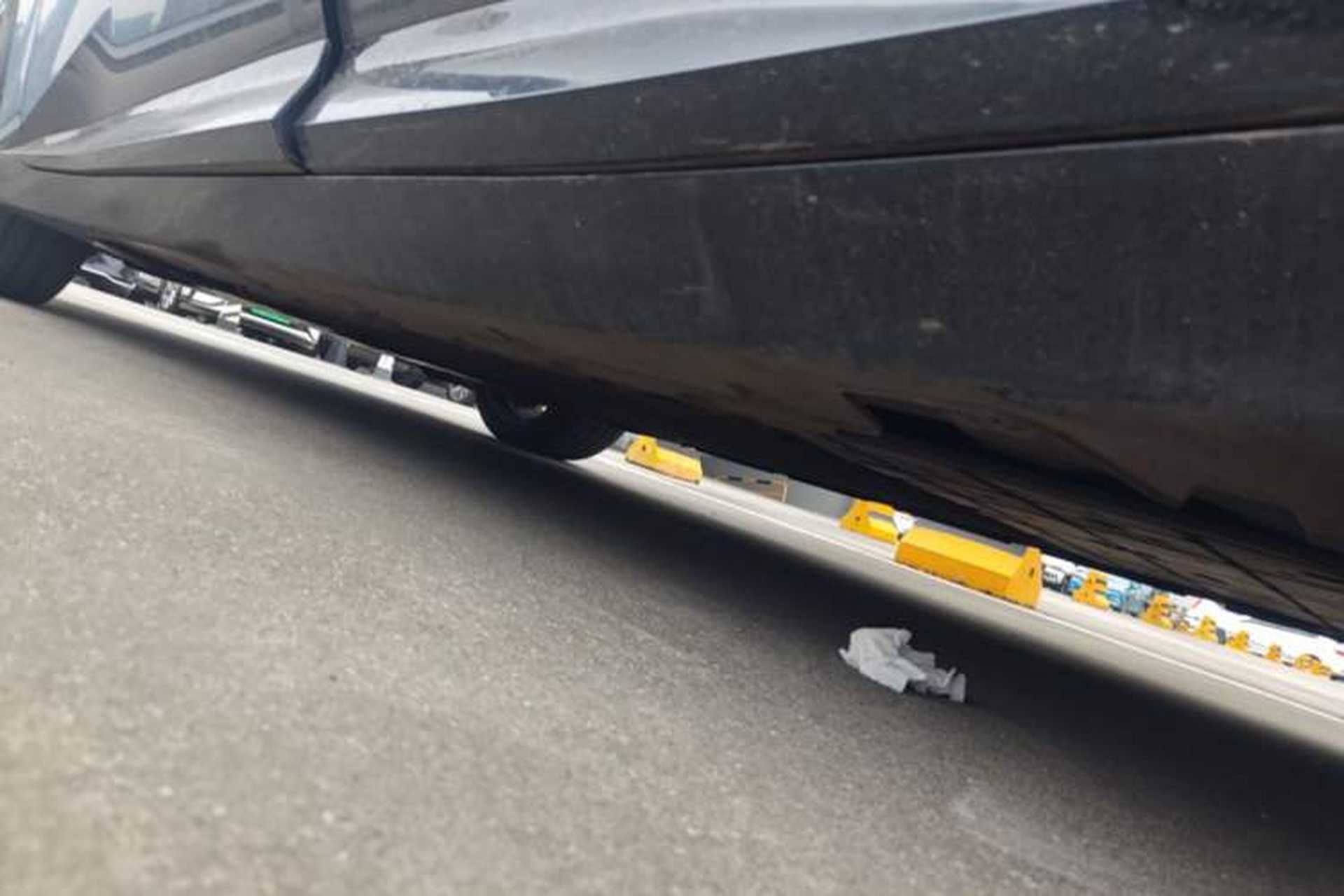 Used Avatr 12 2025 Ultra Extended-Range Edition Left Side Sill