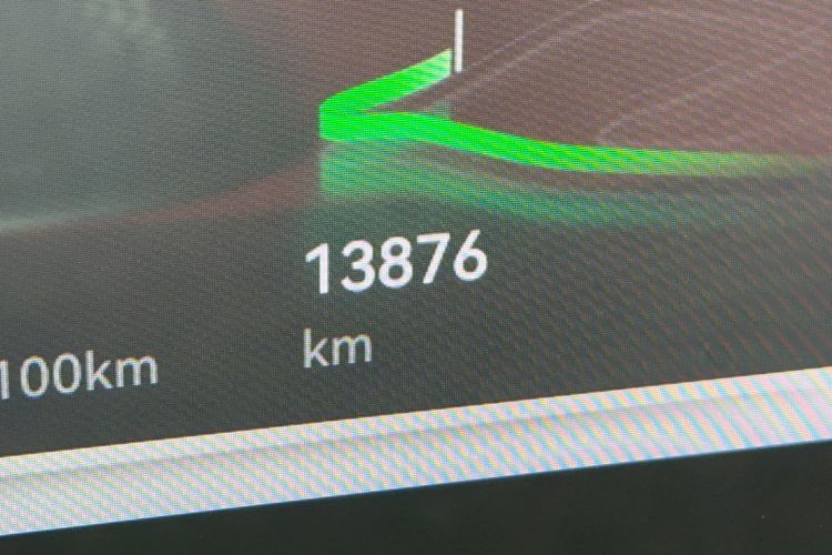 Used Avatr 12 2025 Year Updated Ultra Extended-Range Version Odometer Close Up
