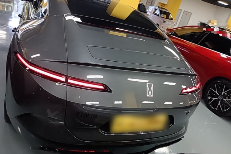 Used Avatr 12 2025 Ultra Extended-Range Edition Rear