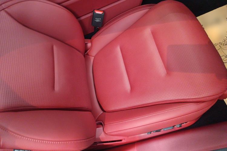 Used Avatr 12 2025 Year Updated Ultra Extended-Range Version Right Front Seat