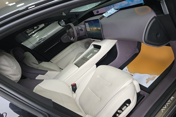 Used Avatr 12 2025 Ultra Extended-Range Edition Right Front Seat