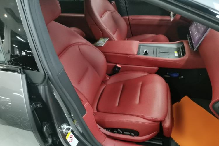 Used Avatr 12 2025 Year Updated Ultra Extended-Range Version Right Front Seat