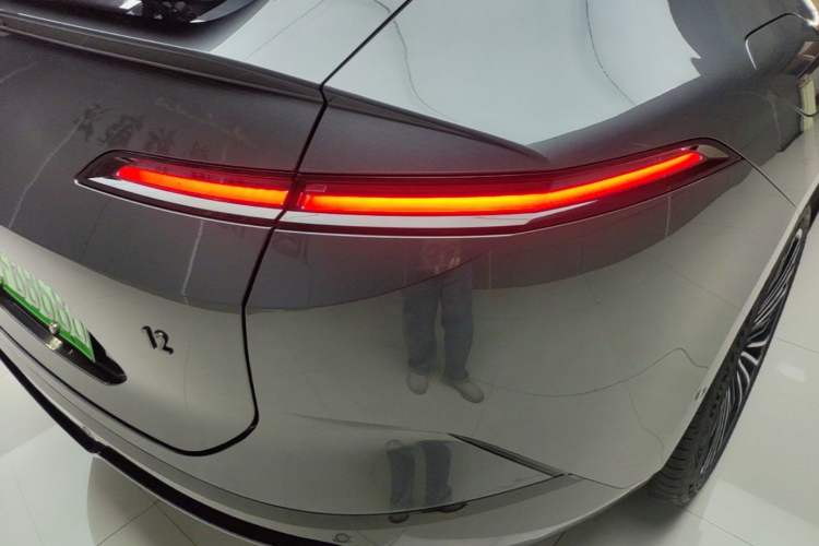Used Avatr 12 2025 Ultra Extended-Range Edition Right Rear Taillight