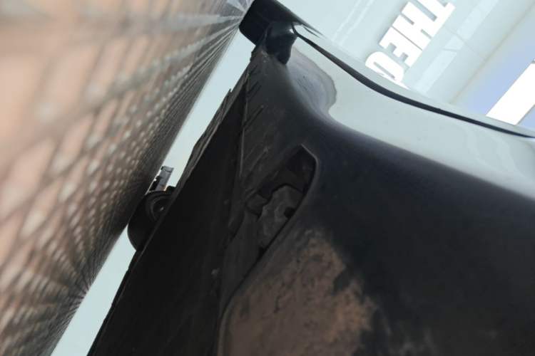 Used Avatr 12 2025 Ultra Extended-Range Edition Right Side Sill