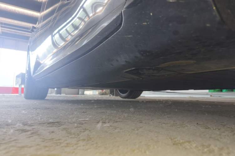 Used Avatr 12 2025 Year Updated Ultra Extended-Range Version Right Side Sill