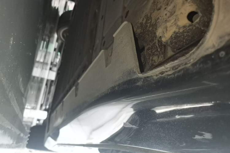 Used Avatr 12 2025 Year Updated Ultra Extended-Range Version Right Side Sill