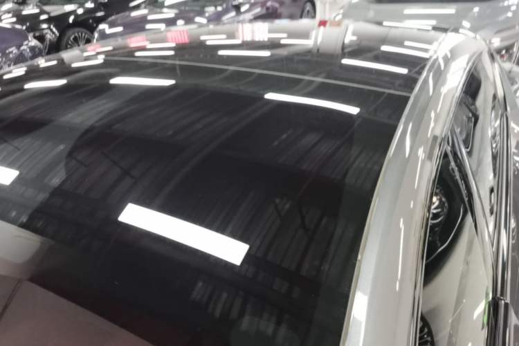 Used Avatr 12 2025 Year Updated Ultra Extended-Range Version Roof