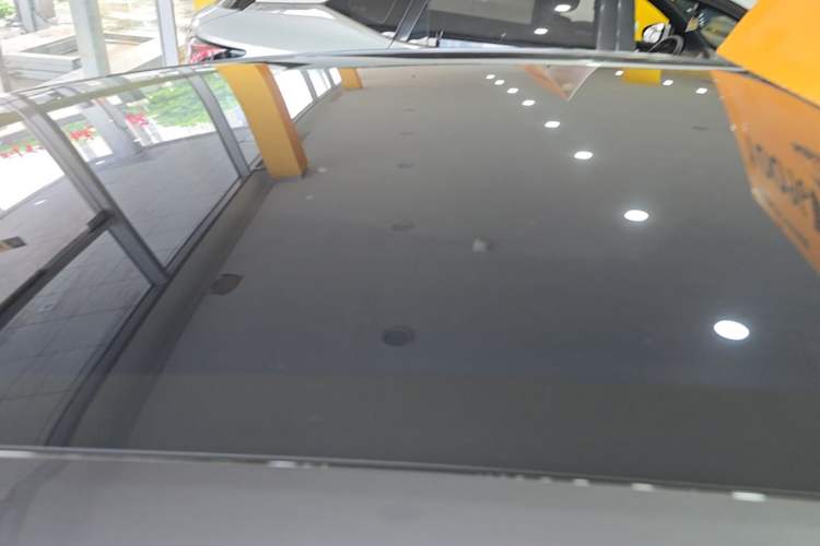 Used Avatr 12 2025 Ultra Extended-Range Edition Roof