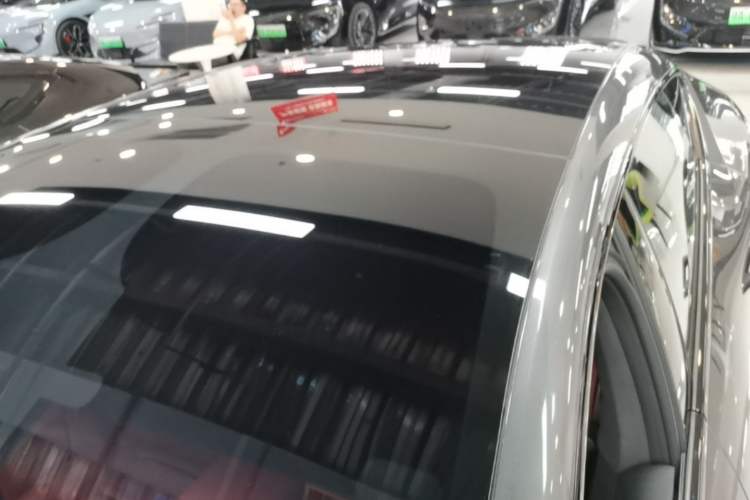 Used Avatr 12 2025 Year Updated Ultra Extended-Range Version Roof