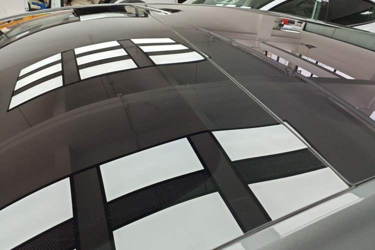 Used Avatr 12 2025 Updated Ultra All-Electric Four-Wheel Drive Roof