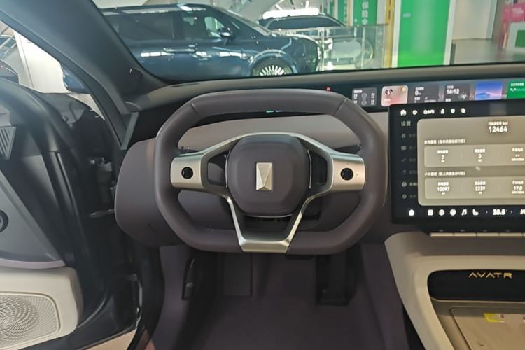 Used Avatr 12 2025 Ultra Extended-Range Edition Steering Wheel