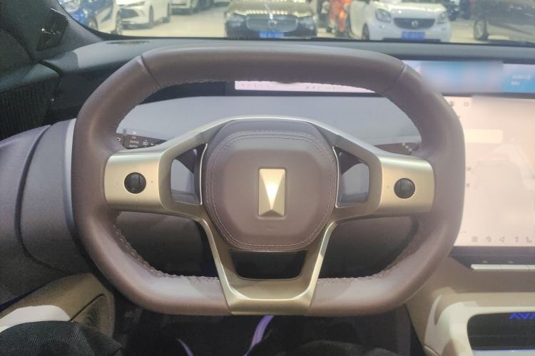 Used Avatr 12 2025 Ultra Extended-Range Edition Steering Wheel