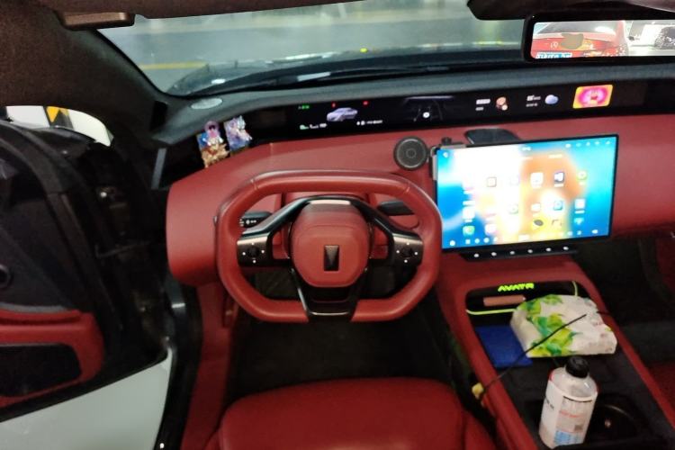 Used Avatr 12 2025 Max All-Electric Four-Wheel Drive Steering Wheel