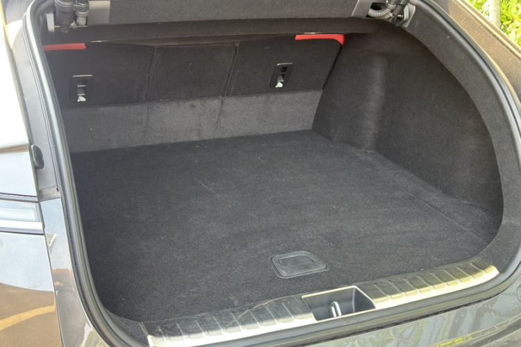 Used Avatr 12 2025 Year Updated Ultra Extended-Range Version Trunk