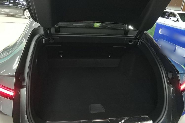 Used Avatr 12 2025 Max All-Electric Version Trunk