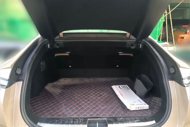 Used Avatr 12 2025 Updated Ultra All-Electric Four-Wheel Drive Trunk