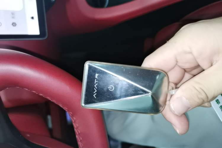 Used Avatr 12 2025 Year Updated Ultra Extended-Range Version Vehicle Key