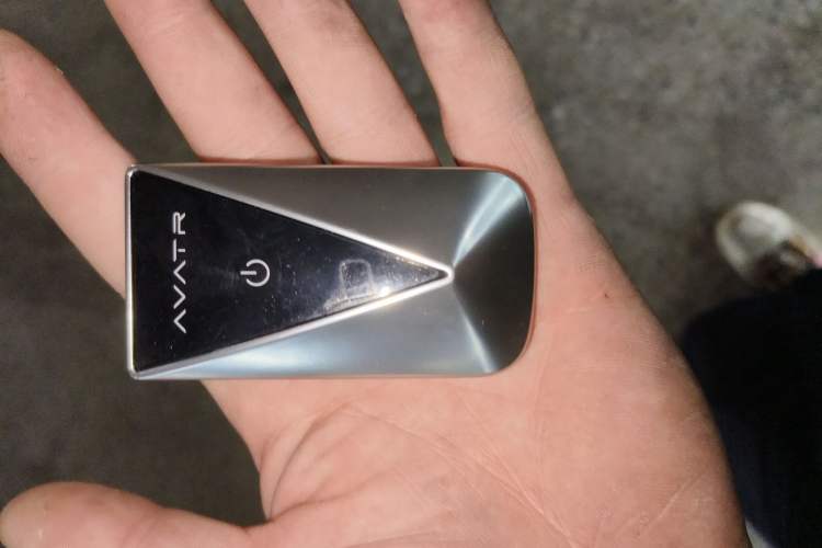 Used Avatr 12 2025 Ultra All-Electric Four-Wheel Drive Vehicle Key