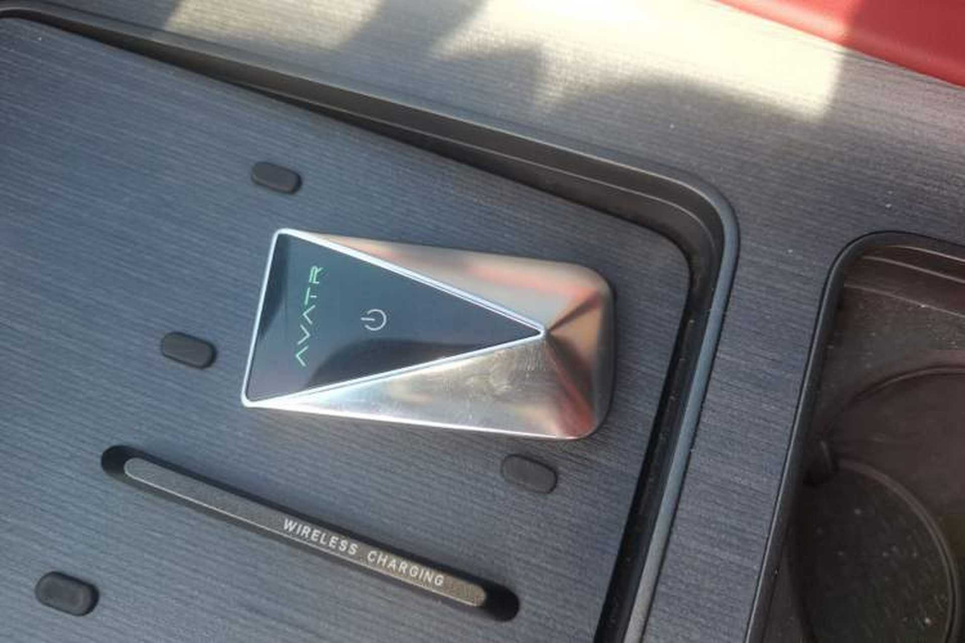 Used Avatr 12 2025 Updated Ultra All-Electric Four-Wheel Drive Vehicle Key