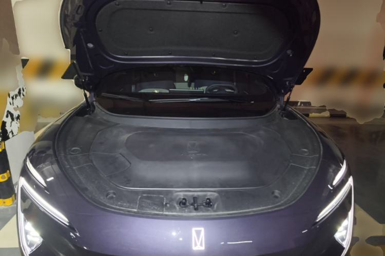 Used Avatr 12 2025 Max Extended-Range Edition Engine Bay