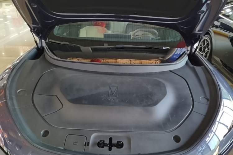 Used Avatr 12 2025 Max Extended-Range Edition Engine Bay