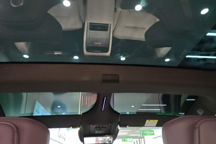 Used Avatr 12 2025 Max Extended-Range Edition Headliner