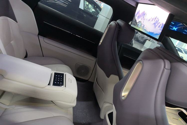 Used Avatr 12 2025 Ultra Extended-Range Edition Interior 3